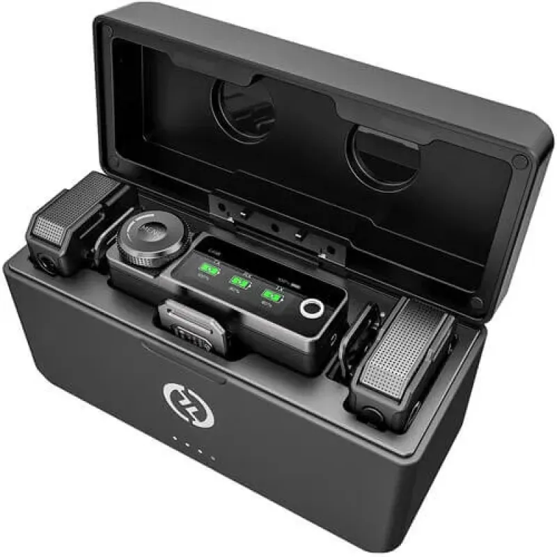 Hollyland LARK MAX Duo Wireless Microphone Hollyland LARK MAX Duo Wireless Microphone