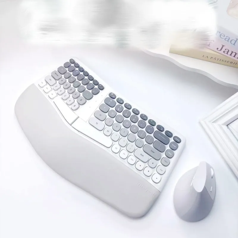 Mofii Bomi Wireless Keyboard Mouse Combo Mofii Bomi Wireless Keyboard Mouse Combo